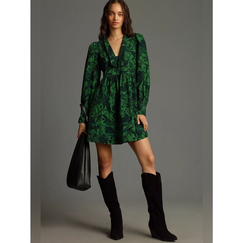 Anthropologie Pilcro Long-Sleeve V-Neck
Corduroy Babydoll Mini Dress Medium